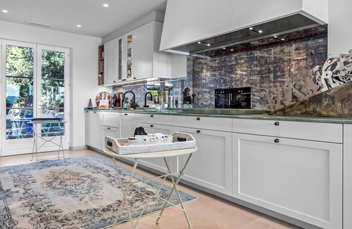 Guerrevieille House | Cozy home in Grimaud with private swimming pool, can be inside or outside