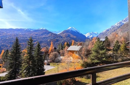 Vallouise-Pelvoux Apartment | Cozy mountain apartment for 6 people