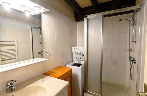 Vallouise-Pelvoux Apartment | Cozy mountain apartment for 6 people