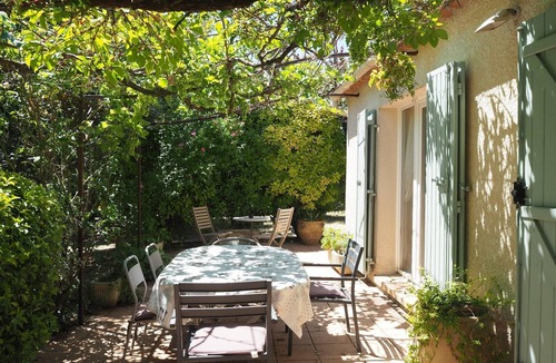 Vernegues House | Cozy Vacation House with Pool, Vernègues