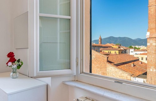 San Francesco Apartment | cvr 8- 3 rooms with views - near the Tower