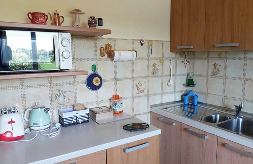 Montegaldella House | "Da Celeste" Very bright apartment in a single house surrounded by greenery