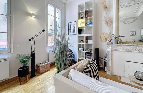 Grasse Apartment | "DesignLoftSophia" vacation apartment in the historic old town of Grasse