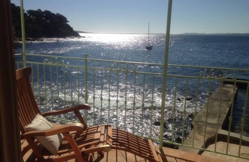 Carqueiranne House | Directly on the Mediterranean See 'Pieds dans l'eau'