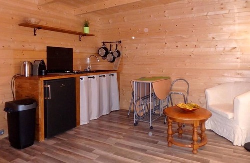 Mimet Bed & Breakfast | Domaine Le Laou Chambres d'hôtes