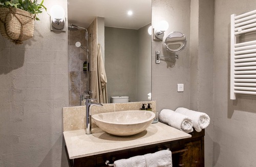 Draguignan Hotel | Domaine Rabiega - Vignoble et Boutique Hotel