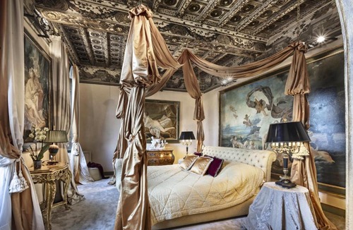 Rome City Centre Apartment | Domus Maxima AraCoeli Penthouse Piazza Venezia