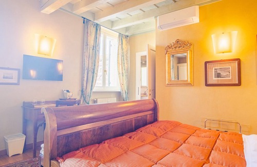 Citta Antica House | Domus Nova - Camera Giulietta e Romeo
