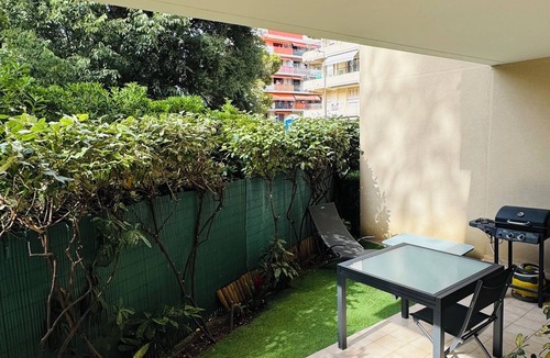 Carnot Apartment | Downtown Apartment/Ideal for ETHCC congress