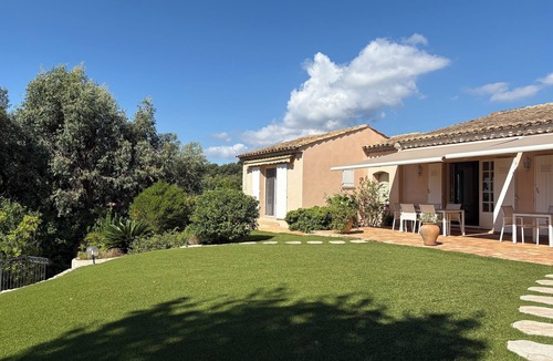 Sainte-Maxime - Saint-Tropez Villa | Dream villa with sea view and private pool in the gulf of Saint-Tropez