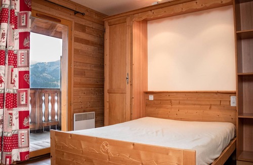 Pra Loup Apartment | Duplex 1 Room 6 Pax with Balconies and Parking