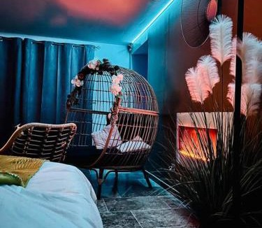 Berre-l'Etang House | Eden palm suite & spa