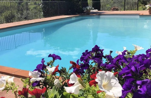 Lido di Camaiore Villa | Elegant villa and farmhouse with stunning views and pool