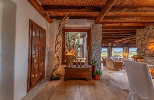 Liscia di Vacca Villa | ELITE COLLECTION- VILLA FLOWERS WITH ACCESS TO THE SEA