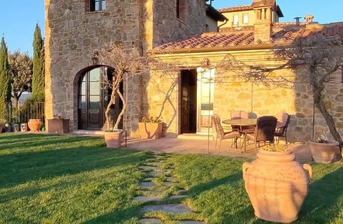 Bollano House | Enchanting house, private pool & garden, wellness, stunning views, easy to reach