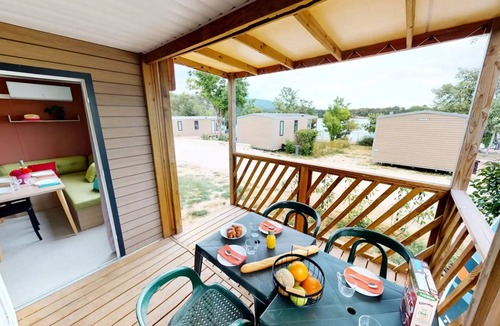 Cabrieres-dʼAigues House | Etang Cottage - 27 m² - 2 bedrooms, sleeps 4
