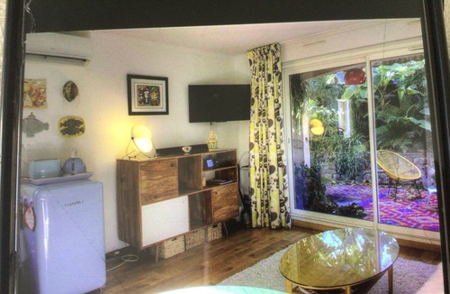 Cap-d'Antibes Apartment | Exceptional garden level pool cap d'antibes