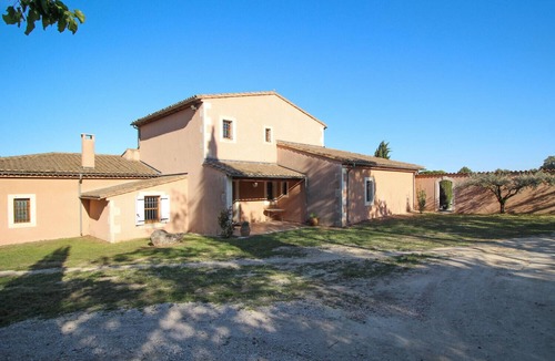 Noves House | Exceptional landhouse in Noves, none opposite, large pool, Alpilles.