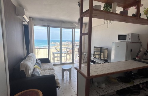 Palavas-les-Flots Apartment | Exceptional sea view apartment in the heart of Palavas with beach access