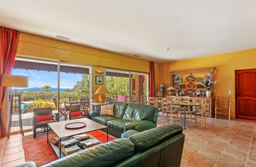 La Londe-les-Maures Villa | Facing Porquerolles Island, 180 m², Large Pool, 50 m from Beach, Sea View
