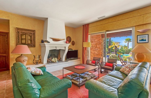 La Londe-les-Maures Villa | Facing Porquerolles Island, 180 m², Large Pool, 50 m from Beach, Sea View