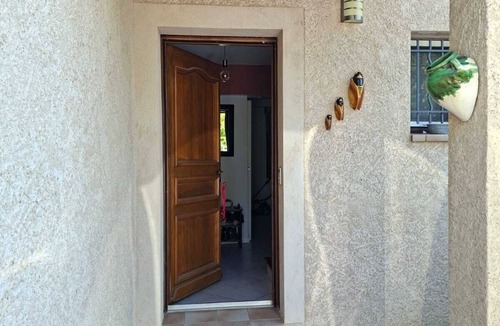 Les Mees House | Family home between Provence and the Alps