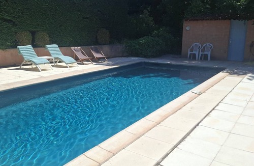 Roussillon Villa | Family home, pool, panoramic village view, airy hillside in summer