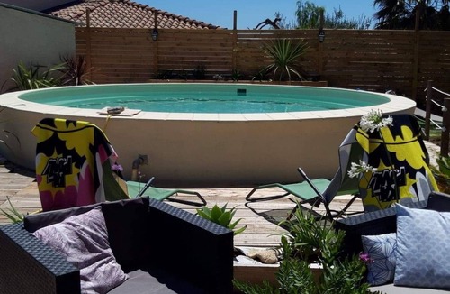 Caux House | Family home with garden and pool