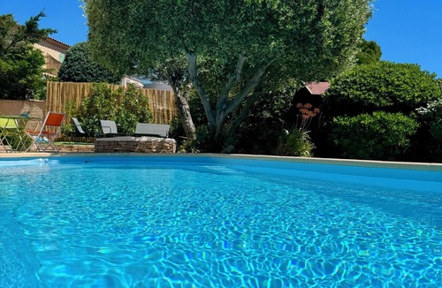 Sausset-les-Pins Villa | Family Villa Provence 5BR 12p — Sea View, Private Pool, A/C — 3min walk to beach
