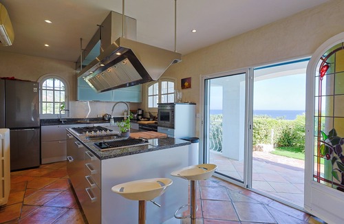 Antheor Villa | Fantastic villa at the foot of the Esterél Massif in Anthéor, pool and sea view