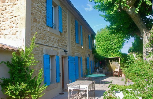 Salon-de-Provence House | Farmhouse, swimming pool, billiards, trampoline, table soccer, bowling green