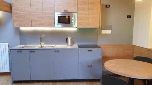 Ronzone Apartment | Forest Attic Apartment
