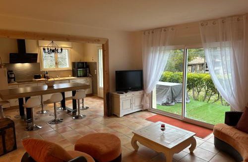 La Vacquerie-et-Saint-Martin-de-Castries Villa | La vie en rose sur le Larzac