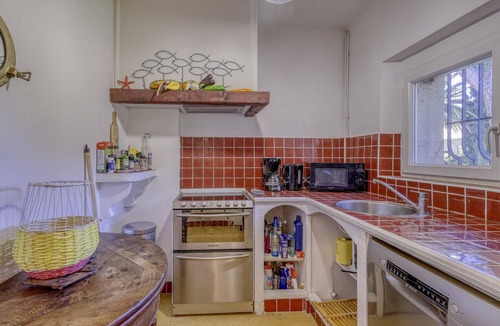 Les Lecques Apartment | Lou Jas by Interhome