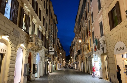 Rione III Colonna Hotel | Frattina 57