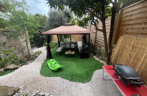 Carros House | French Riviera Les Tilleuls Parfait pour des vacances inoubliables en famille ou entre amis