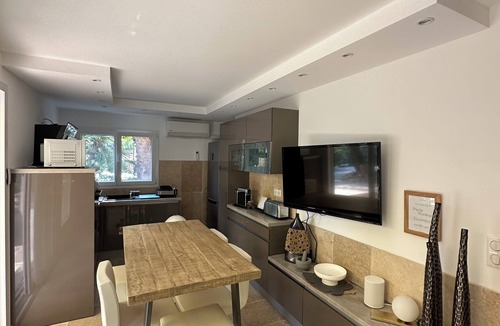 Menton Apartment | French Riviera rental with private pool. Jewel between Monaco and Italy