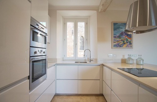 Tourrettes-sur-Loup House | Fully air-conditioned 4-star luxury village house
