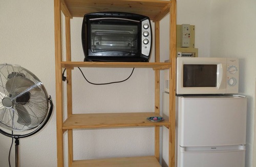Sete Apartment | Fully equipped studio near beach with AC and washing machine
