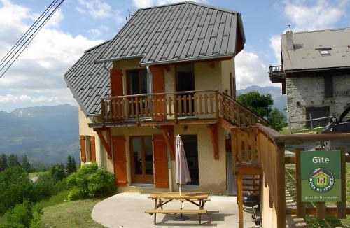 Crots Apartment | Gîte 6 Personnes