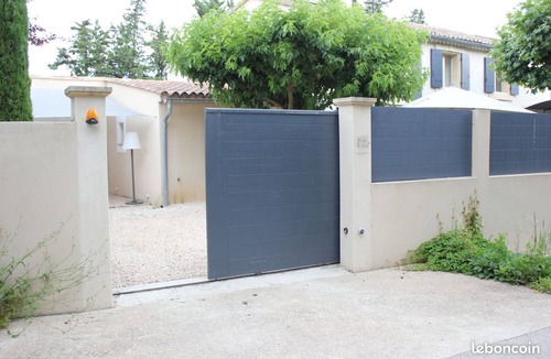 Rognonas House | Gîte de Plain Pied de 48 m2 Attenant à un mas Provençal