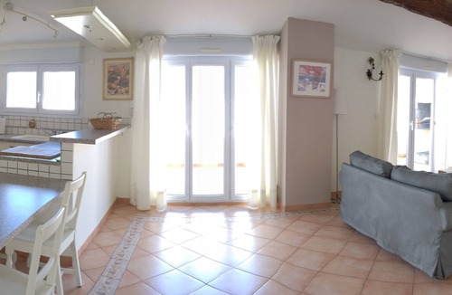 Mailhac House | Gîte et Chambres d'hôtes Le Coq du Nord - Mailhac