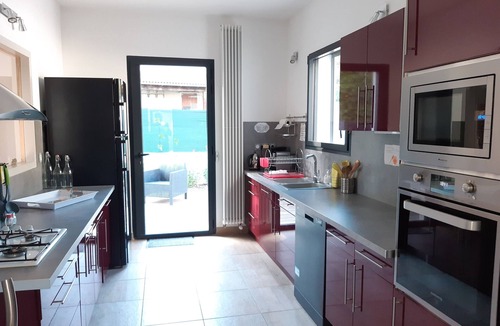 Mallemoisson Cottage | GÎTE LA MAISON BLANCHE - 150 m² - sleeps 6 + 4 extras