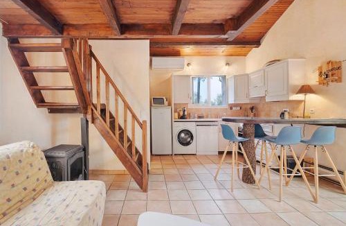 Berre-des-Alpes House | Gîte Les Lys