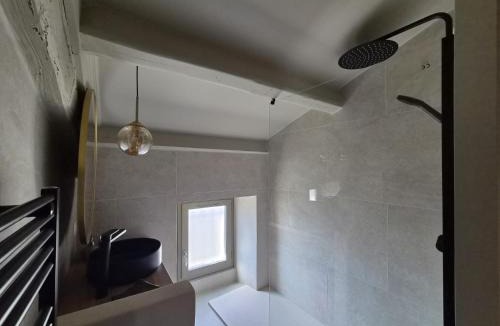 Uzes Apartment | Gide