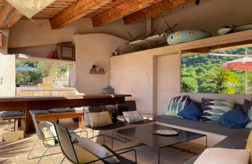 La Croix-Valmer Villa | Gigaro Cottage Property- 5 Bedrooms Villa