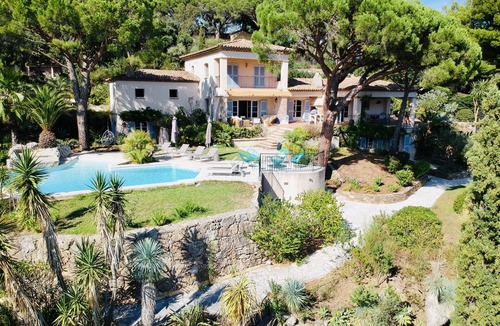 La Croix-Valmer House | Gigaro: Splendid villa with 5 bedrooms and an exceptional panoramic sea view