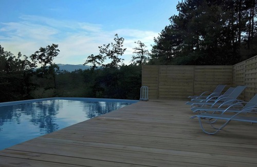 Entrepierres House | Gite 4 etoiles en pleine nature 8 pers.
