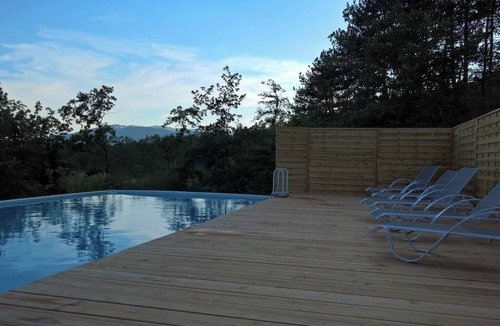 Entrepierres House | Gite 4 etoiles en pleine nature 10 pers.