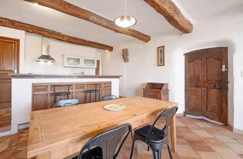 Saint-Jeannet House | Gîte L'Azur in the Heart of the Historic Town